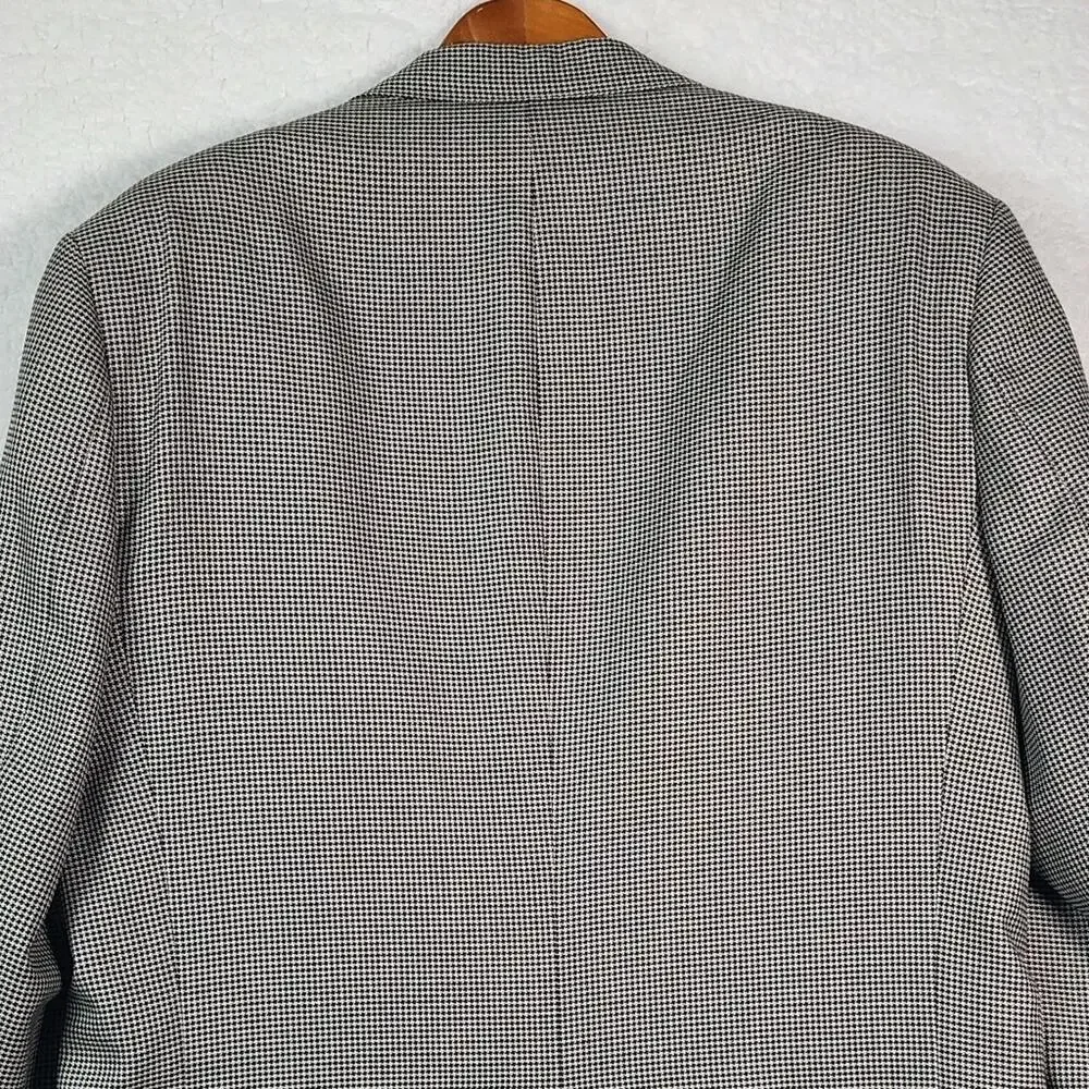 Hart Schaffner Marx excellent preowned